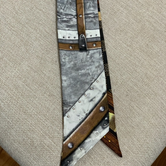 Louis Vuitton Time Trunk Bandeau - Picture 14 of 16